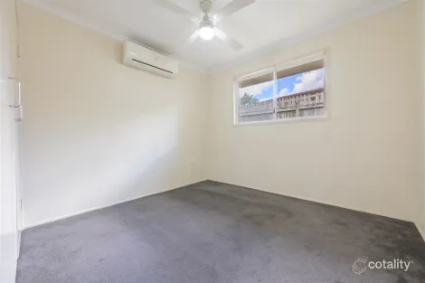 Property photo of 12 Carpentaria Close Clinton QLD 4680