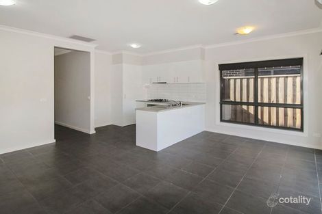 Property photo of 8 Burssi Circuit Doreen VIC 3754
