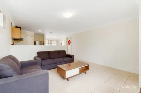 Property photo of 1/27 Bickley Road Cannington WA 6107