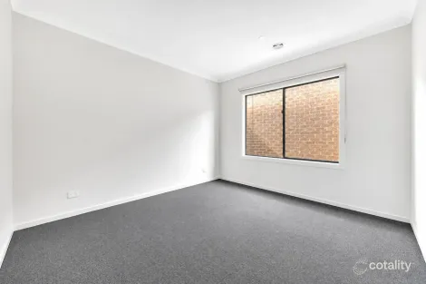Property photo of 17 Fieldia Road Tarneit VIC 3029