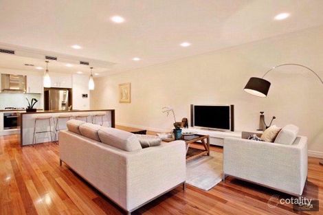 Property photo of 6A Riddle Street Bentleigh VIC 3204