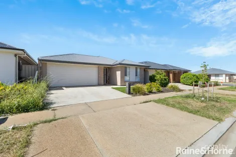 81 Keane Ave, Munno Para West, SA 5115