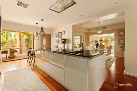 Property photo of 3/61 Bay View Terrace Claremont WA 6010