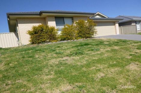 3 Topaz Way, Rutherford, NSW 2320