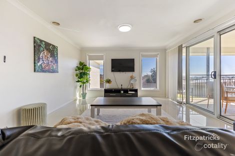Property photo of 60 Kaloona Drive Bourkelands NSW 2650