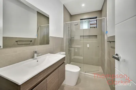 Property photo of 19 Rowcliff Circuit Lochinvar NSW 2321