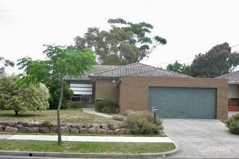 15 Weber Cres, Burwood East, VIC 3151