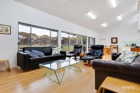 7 Bluebush Ct, Murray Bridge South, SA 5253