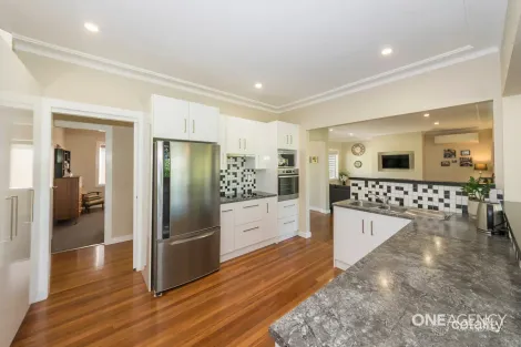 Property photo of 8 Maiden Avenue Taree NSW 2430