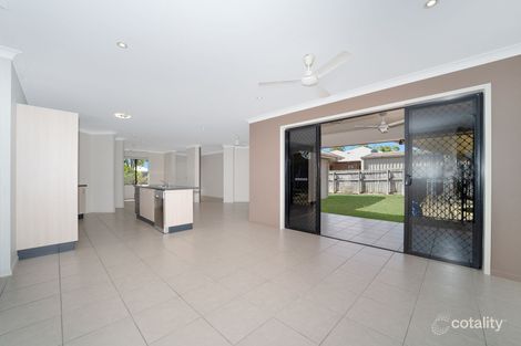 Property photo of 18 Greentree Circuit Bushland Beach QLD 4818