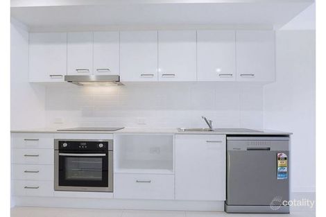 Property photo of 2/5 Sophora Road Holmview QLD 4207