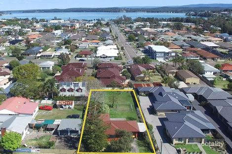 Property photo of 2/41 Walker Street Warners Bay NSW 2282