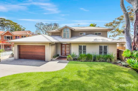 17 Wollun St, Como, NSW 2226