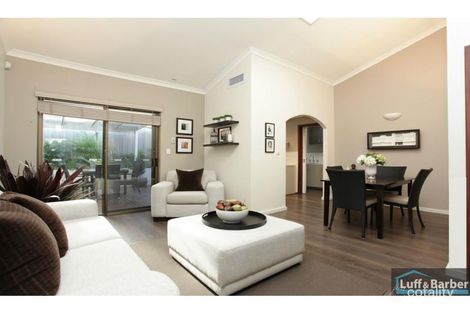 2/87 Thelma St, Como, WA 6152