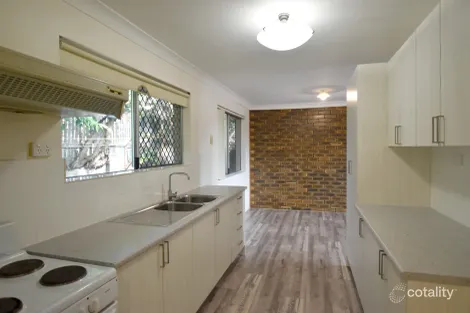 Property photo of 2/6 Fitzroy Avenue Clinton QLD 4680