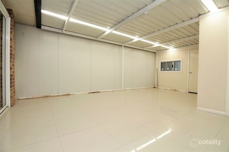 Property photo of 2 Bradfield Place Doonside NSW 2767