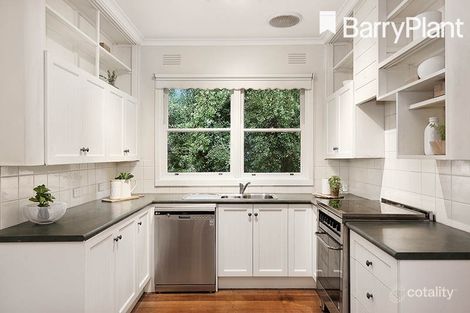 Property photo of 19 Rotherwood Avenue Ringwood East VIC 3135