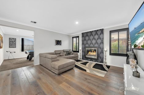 Property photo of 43 Paramount Rise Wollert VIC 3750