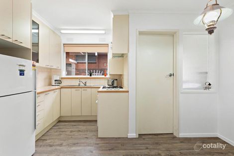 Property photo of 1/5 Suffolk Road Surrey Hills VIC 3127