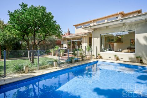 Property photo of 18 Hoddle Street Elsternwick VIC 3185