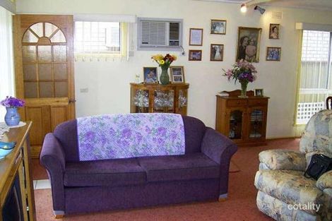Property photo of 77 First Avenue Rosebud VIC 3939