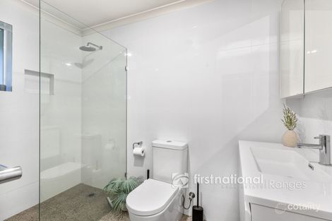 Property photo of 10 Glenvista Avenue Emerald VIC 3782