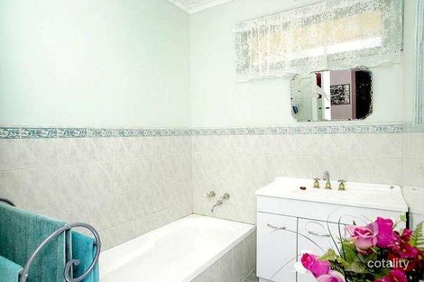 Property photo of 6 Goyarra Court Grovedale VIC 3216