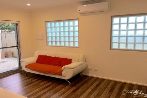 Property photo of 1/21 Raleigh Street Belmont WA 6104