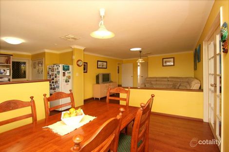 Property photo of 4 Kilmeny Loop Warnbro WA 6169