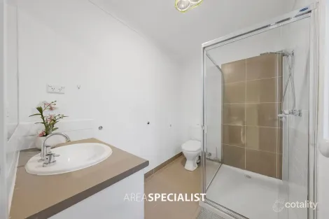 Property photo of 5 Alder Way Cranbourne VIC 3977