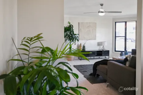 Property photo of 3 Elkin Close Raworth NSW 2321