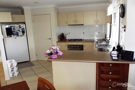 Property photo of 27 Sandstone Boulevard Ningi QLD 4511