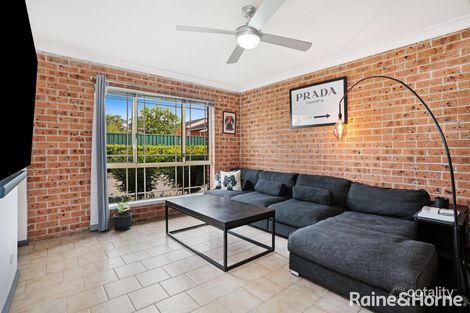 Property photo of 3/17 Third Avenue Macquarie Fields NSW 2564