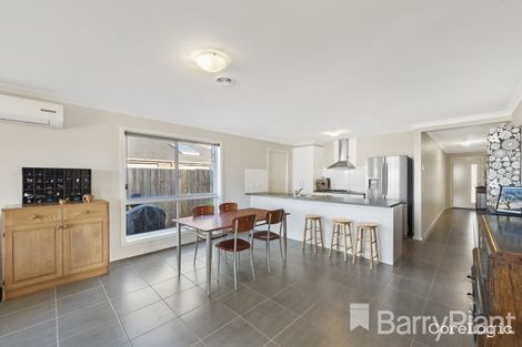 Property photo of 173 James Melrose Drive Brookfield VIC 3338