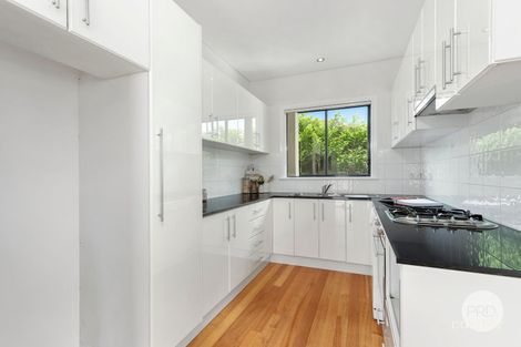 Property photo of 2/9 Wattle Street Peakhurst NSW 2210