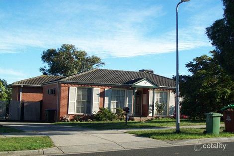 Property photo of 21 Rossiter Avenue Endeavour Hills VIC 3802