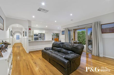 Property photo of 77 Mountainview Boulevard Cranbourne North VIC 3977