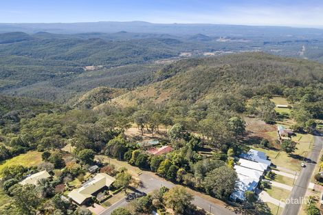 Property photo of 8 Stuart Street Mount Lofty QLD 4350