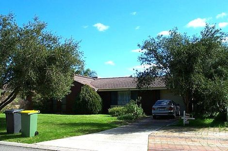 32 Hester St, Langford, WA 6147