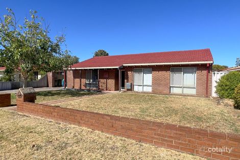 6 Brown Pl, Beechboro, WA 6063