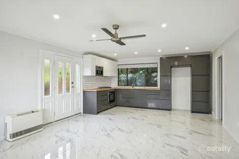 Property photo of 7 Mount View Avenue Hazelbrook NSW 2779