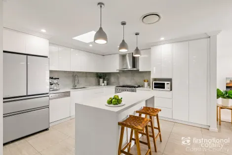 Property photo of 21 Elambra Parade Gerringong NSW 2534