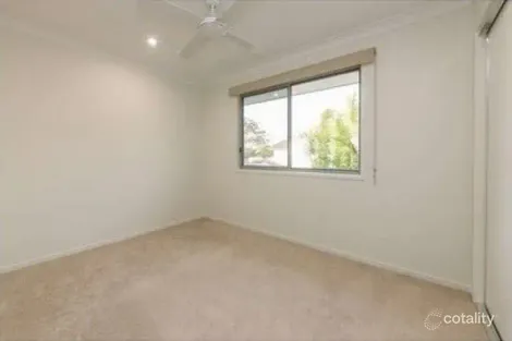 Property photo of 2/4 Coobowie Street Broadbeach Waters QLD 4218