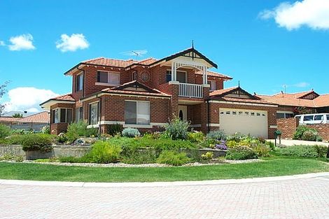 1 Mabena Pl, Ocean Reef, WA 6027