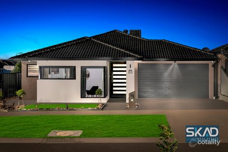 Property photo of 23 Loudon Circuit Craigieburn VIC 3064