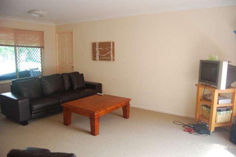 Property photo of 37 Macquarie Circuit Forest Lake QLD 4078
