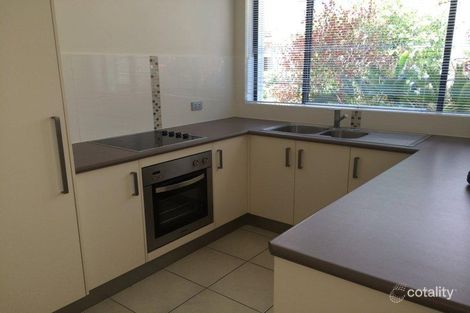 Property photo of 4/41 Meron Street Southport QLD 4215