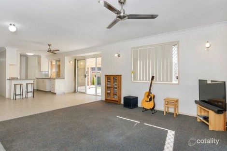 Property photo of 38 Elmhurst Crescent Flinders View QLD 4305