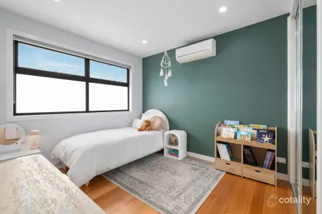 Property photo of 182 Mill Park Drive Mill Park VIC 3082