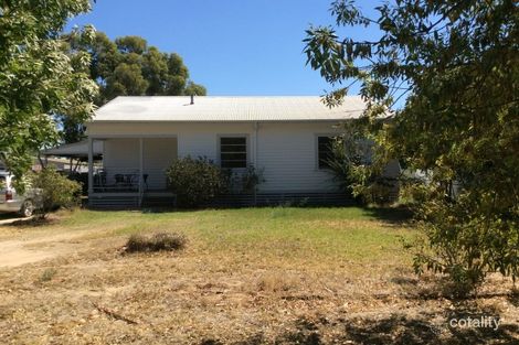 36-38 Hoyle St, Tocumwal, NSW 2714